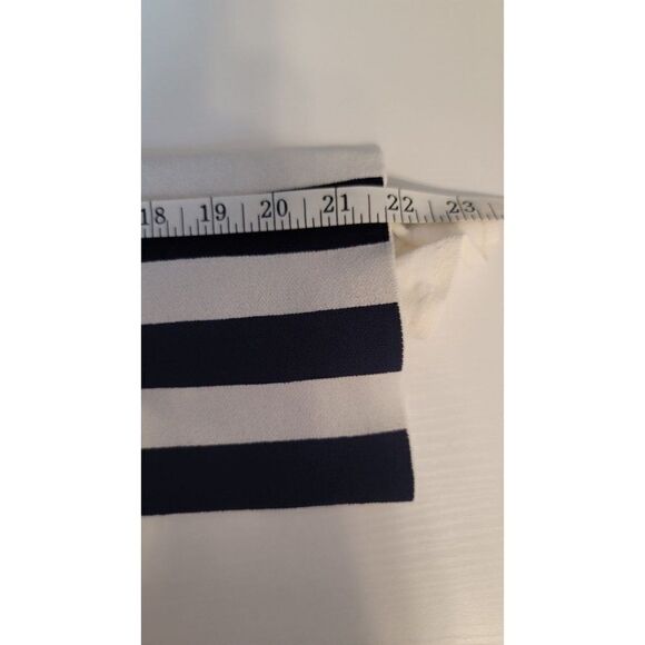 Milly Abstract Ruffled Striped Women's Pullover Size 6 - Picture 9 of 9